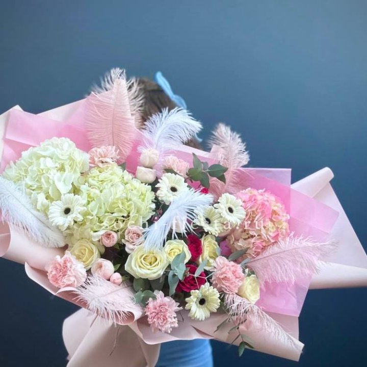 Дизайнерский букет "Валенсия-3" в Новочеркасске