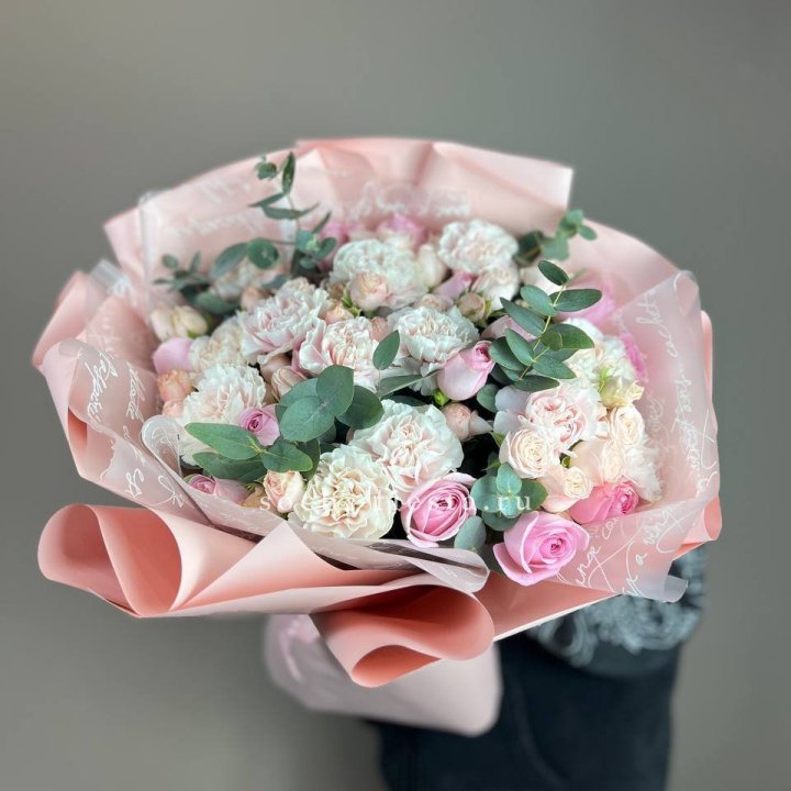  Букет  "Любовь в её глазах" в Новочеркасске