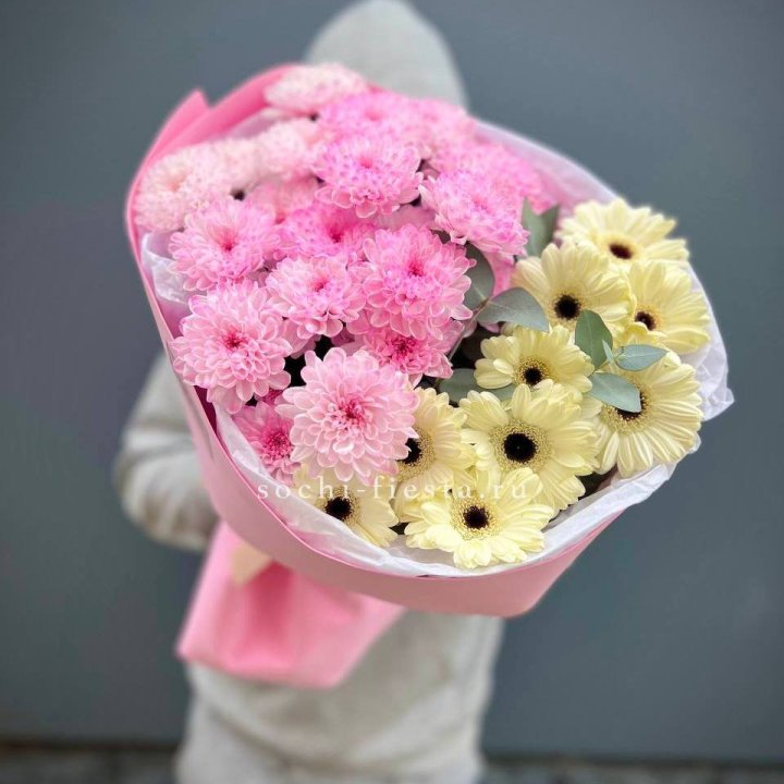 Дуо хризантем и гербер в Новочеркасске