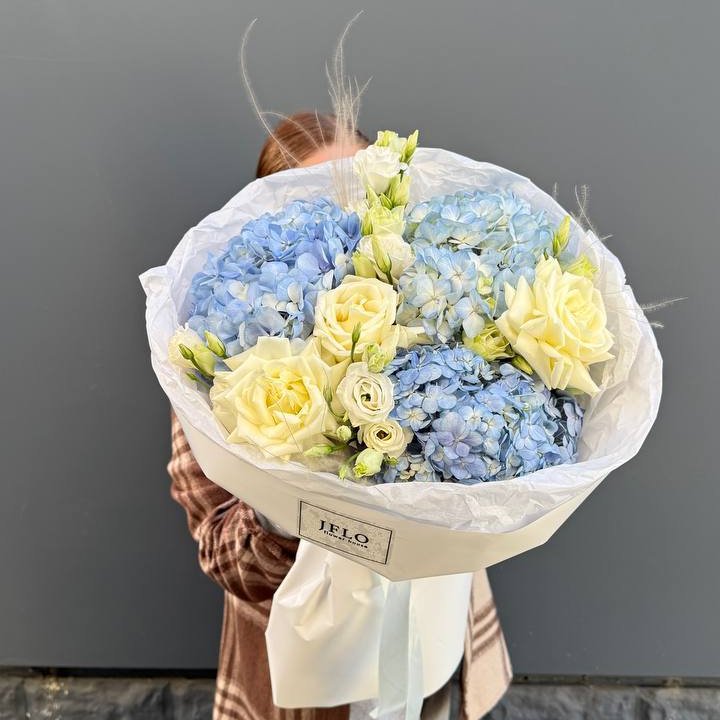 Букет "Глубина глаз" в Новочеркасске