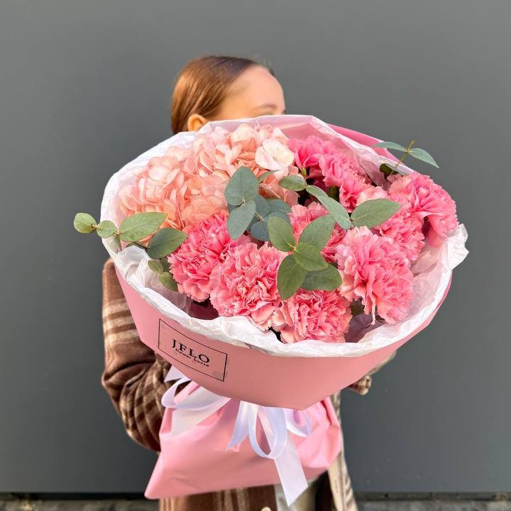 Дуо диантусы и гортензия в Новочеркасске