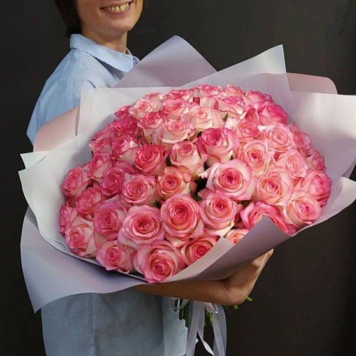 101 роза Джумилия в оформлении  в Новочеркасске