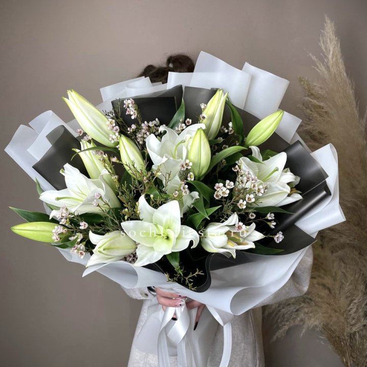 Букет лилий Снежная королева в Новочеркасске