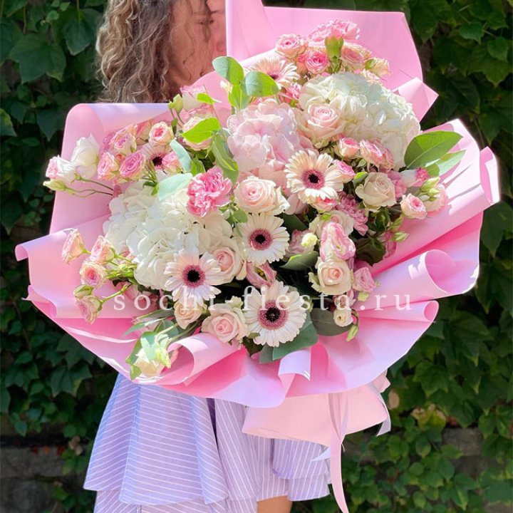 Сборный букет №3 в Новочеркасске