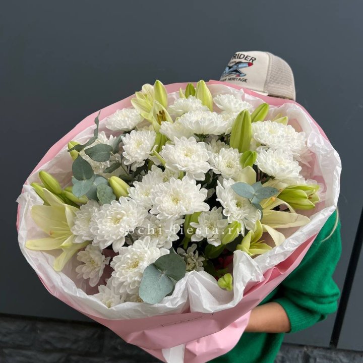  Букет  хризантемы и лилии в Новочеркасске