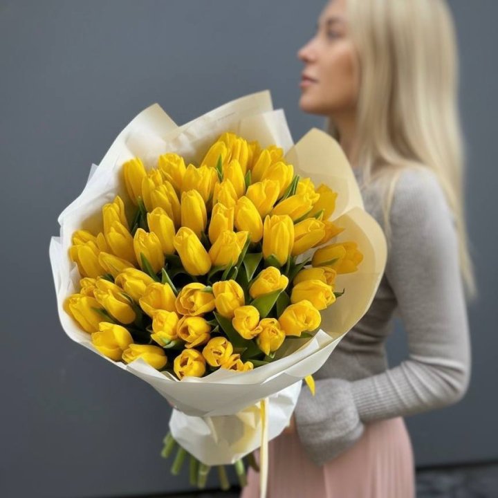 51 желтый тюльпан в Новочеркасске