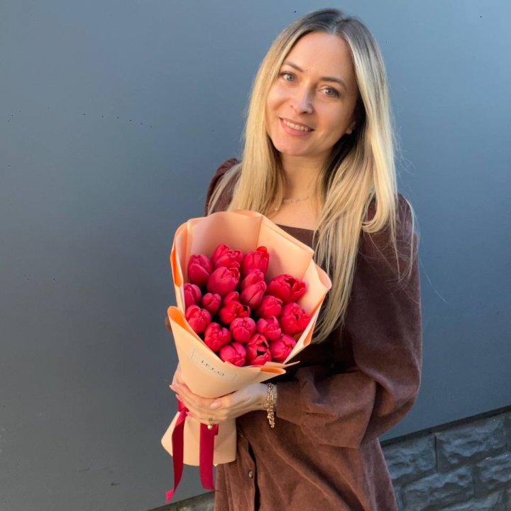  19 красных тюльпанов в Новочеркасске