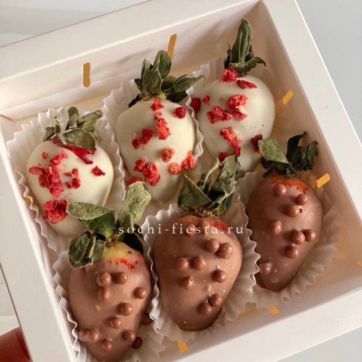 Клубника в шоколаде 6 ягод в Новочеркасске