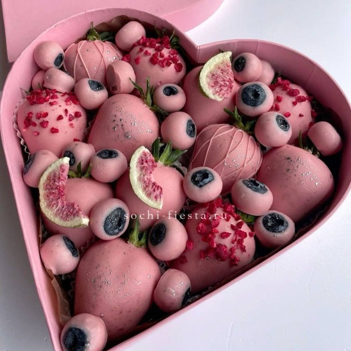 Клубника в шоколаде Сердце в Новочеркасске