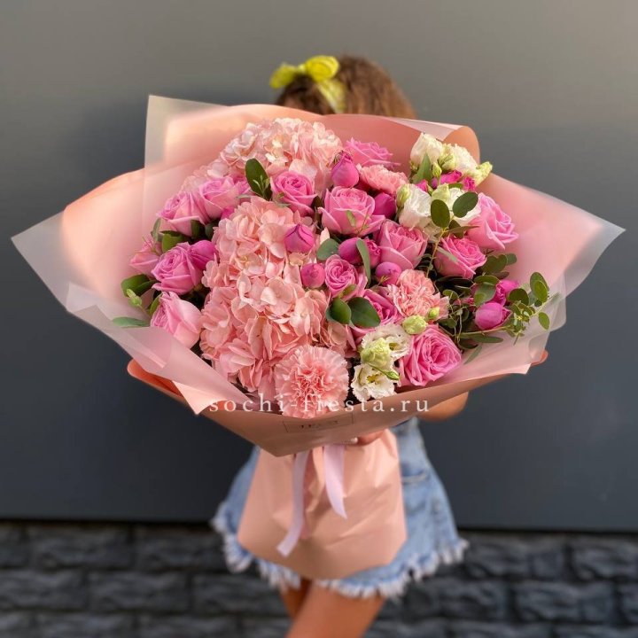 Авторский букет "Восторг" в Новочеркасске