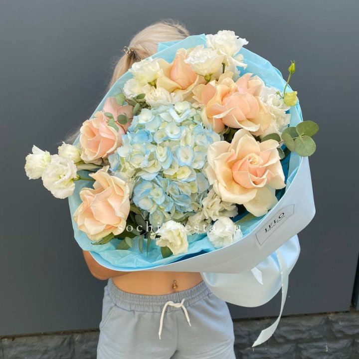 Сборный букет "Голубой закат" в Новочеркасске