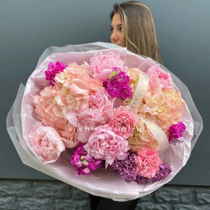  Букет "Фловер пионс" в Новочеркасске