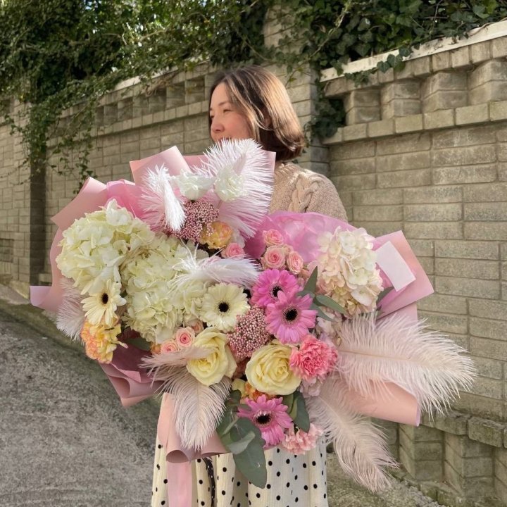 Дизайнерский букет "Валенсия" в Новочеркасске