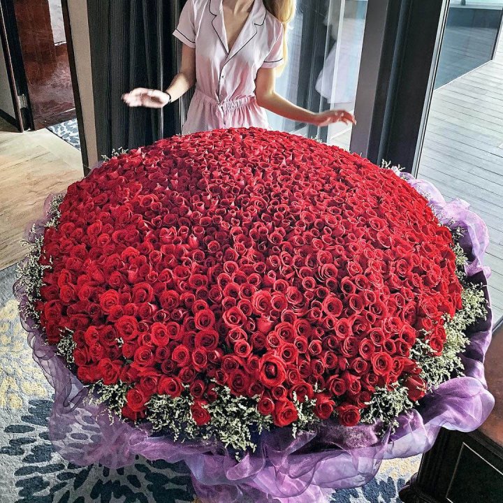 1001 роза в Новочеркасске