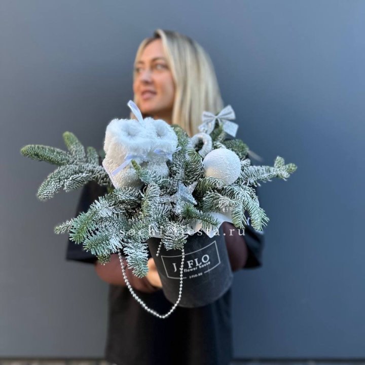 Новогодний бокс "Ботс вайт" в Новочеркасске