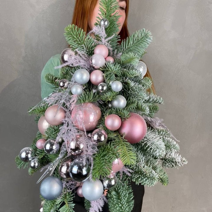 Новогодняя елочка "Розе голд" в Новочеркасске