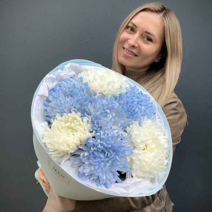 Букет из 7 хризантем  в Новочеркасске