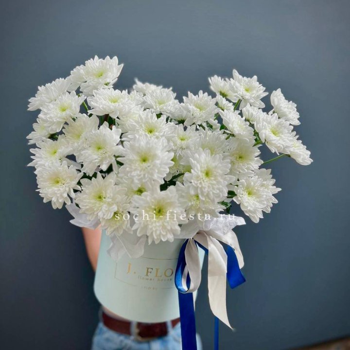 Коробка с хризантемами №3 в Новочеркасске