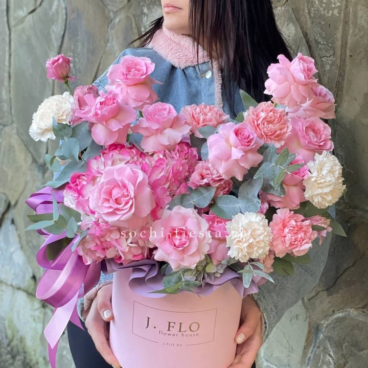 Цветочный бокс "Эсмиральда" в Новочеркасске