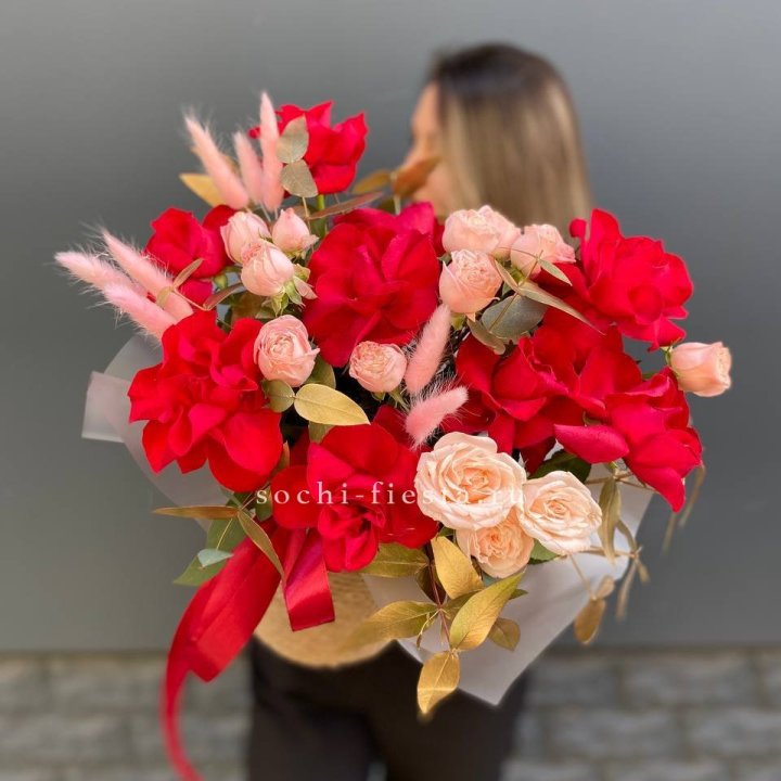 Джутовое кашпо "Любовь Лолиты" в Новочеркасске