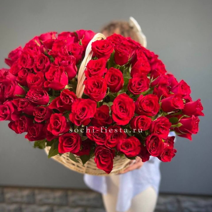 121 красная роза в корзине   в Новочеркасске