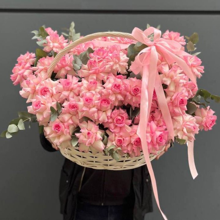 51 розовая роза в корзине в Новочеркасске
