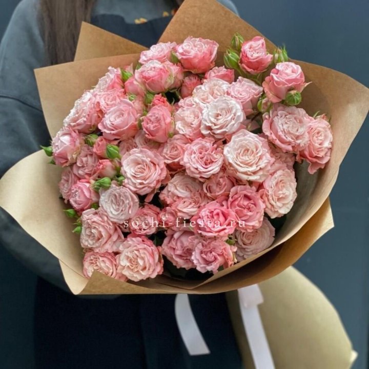 Пионовидные розы Bombastic №2 в Новочеркасске