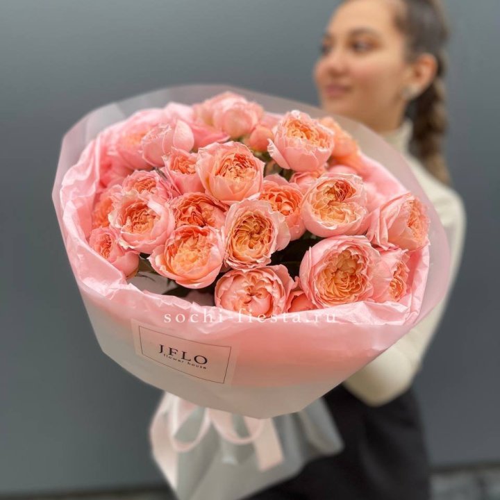 Букет из пионовидных роз Джульетта в Новочеркасске