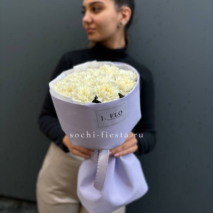 Букет белых диантусов в Новочеркасске