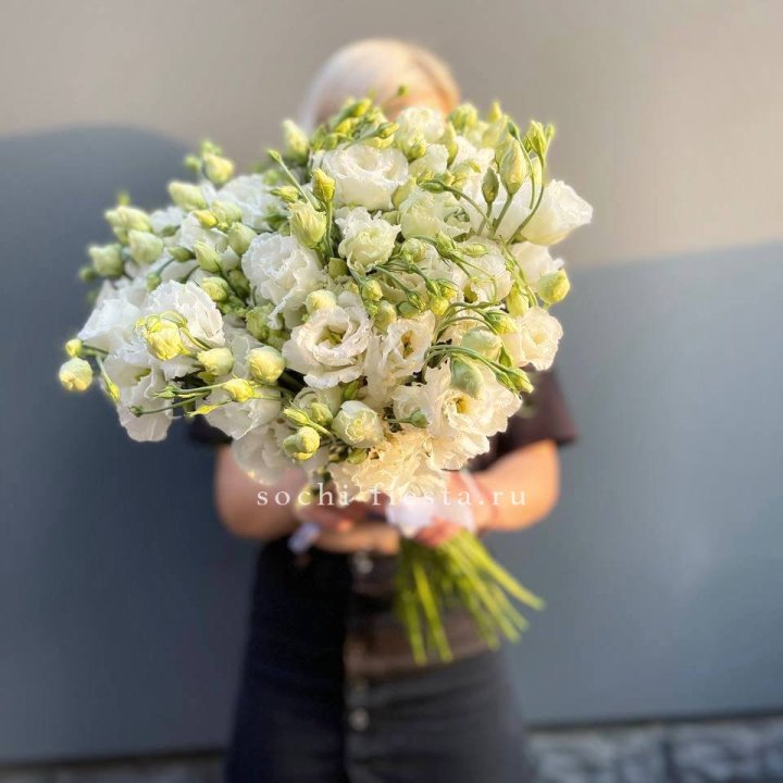 Букет эустом под ленту  в Новочеркасске