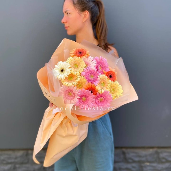 Букет разноцветных гербер в Новочеркасске