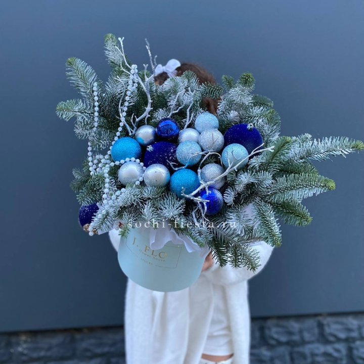 Композиция "Голубая бездна" в Новочеркасске