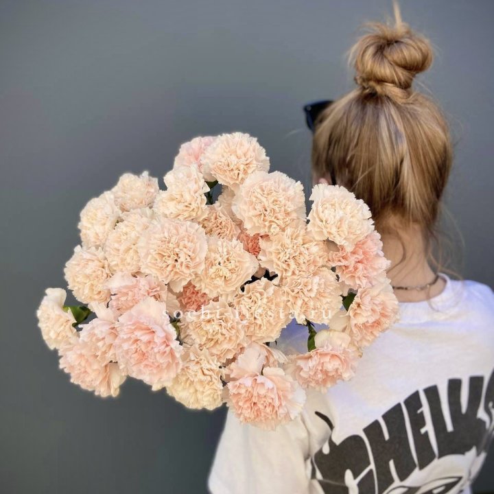 Охапка диантусов  в Новочеркасске