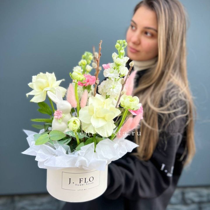 Цветочный бокс "Пасхальная композиция" в Новочеркасске