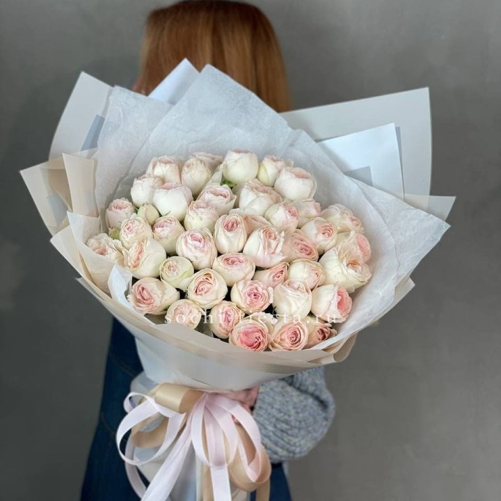 Букет пионовидных роз Пур лав в Новочеркасске