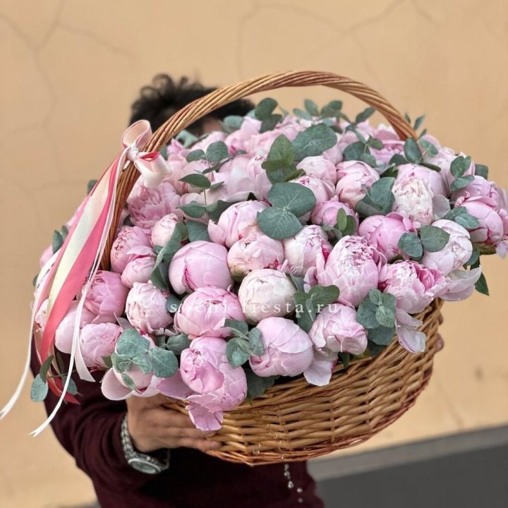 Корзина пионов "75" в Новочеркасске