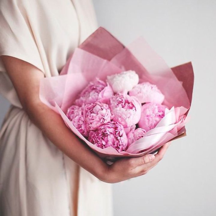 9 зефирных пионов в Новочеркасске