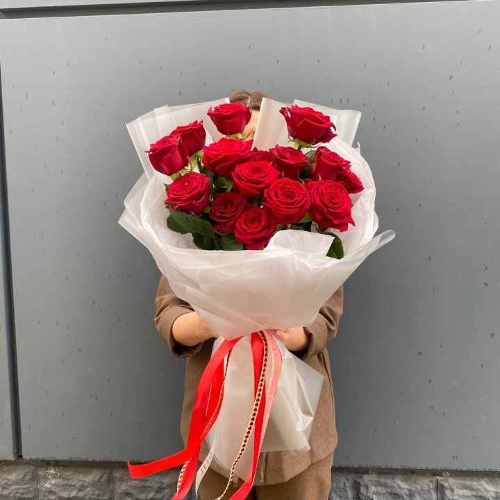 15 высоких роз  в Новочеркасске