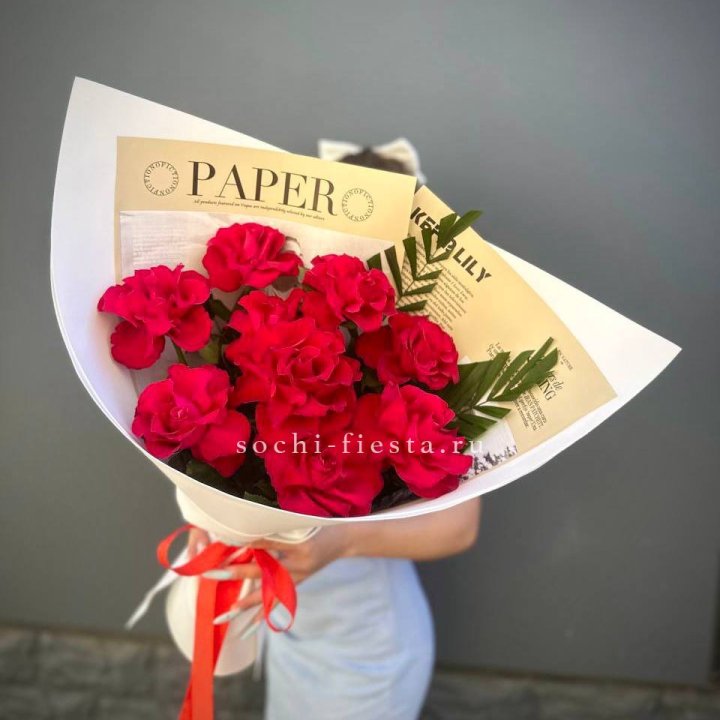 9 Красных французских роз Чико в Новочеркасске