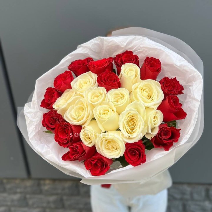 27 роз микс в Новочеркасске