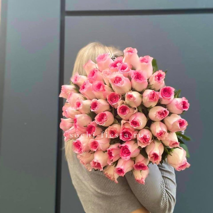 51 розовая роза в Новочеркасске