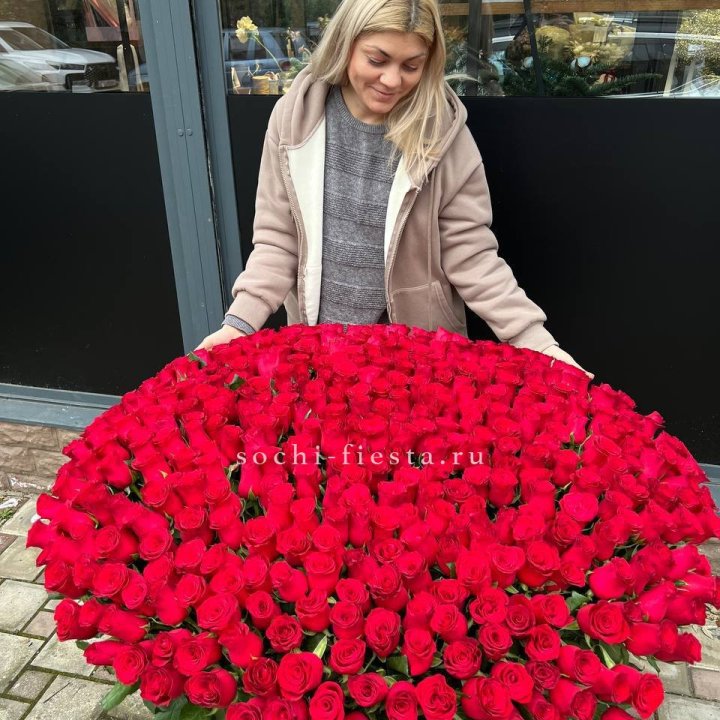 501 красная роза в корзине в Новочеркасске