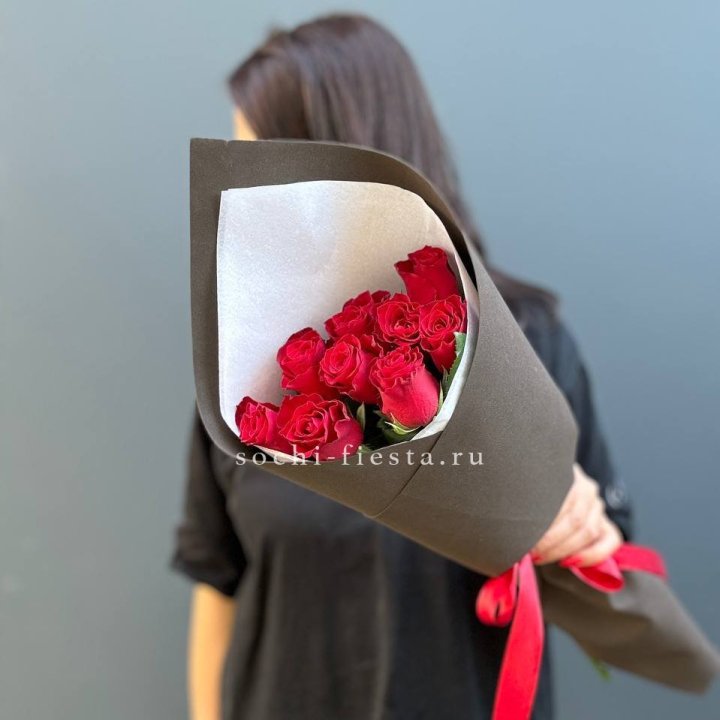 9 красных роз в фоамиране в Новочеркасске