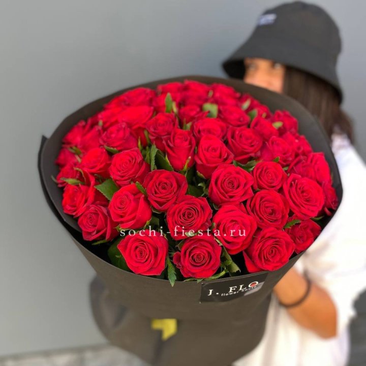 51 роза "Блек" в Новочеркасске