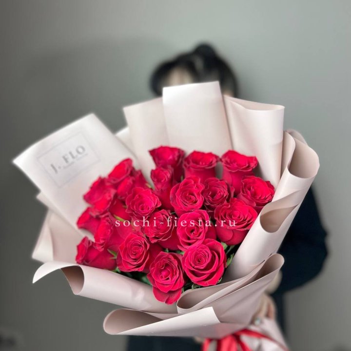 21 красная роза  в Новочеркасске