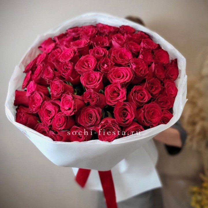65 красных роз вайт в Новочеркасске