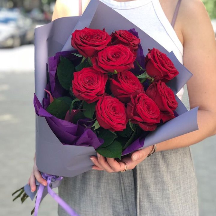 9  красных роз №1 в Новочеркасске