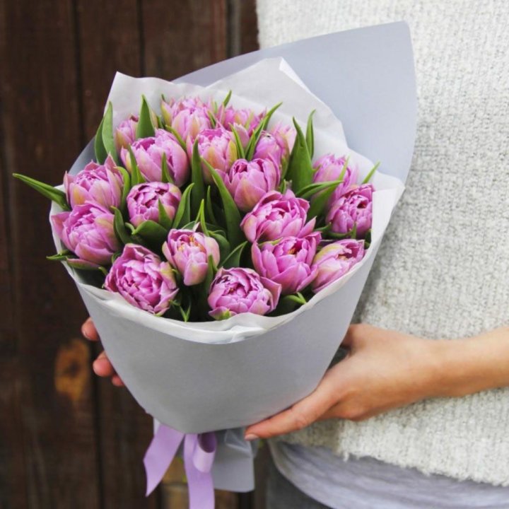 Букет пионовидных тюльпанов в Новочеркасске
