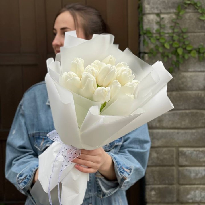 Букет белоснежных тюльпанов в Новочеркасске