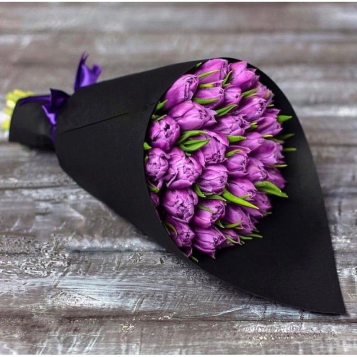 Пионовидные тюльпаны блэк в Новочеркасске